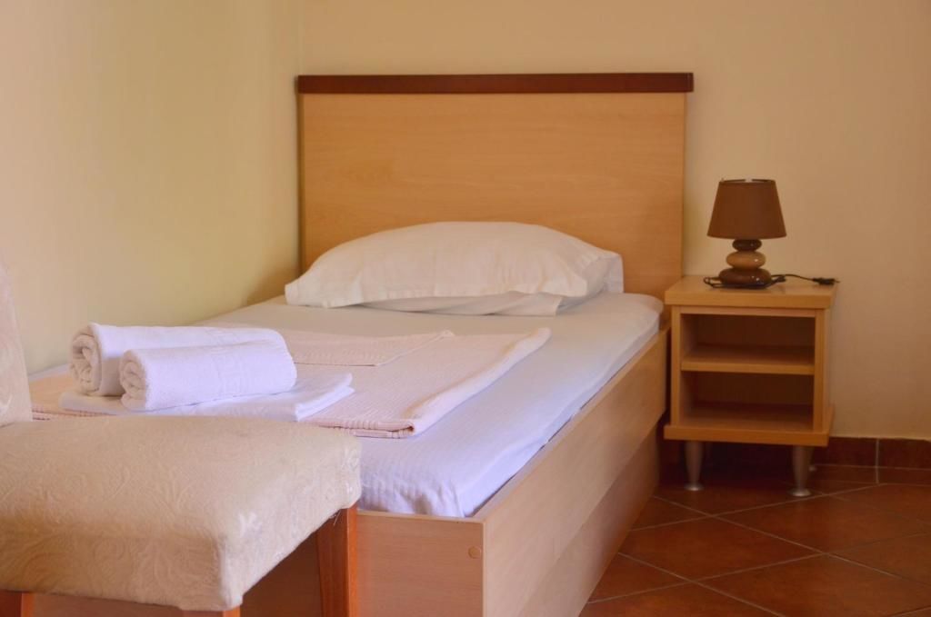 Отель Hotel Salute Budva Будва